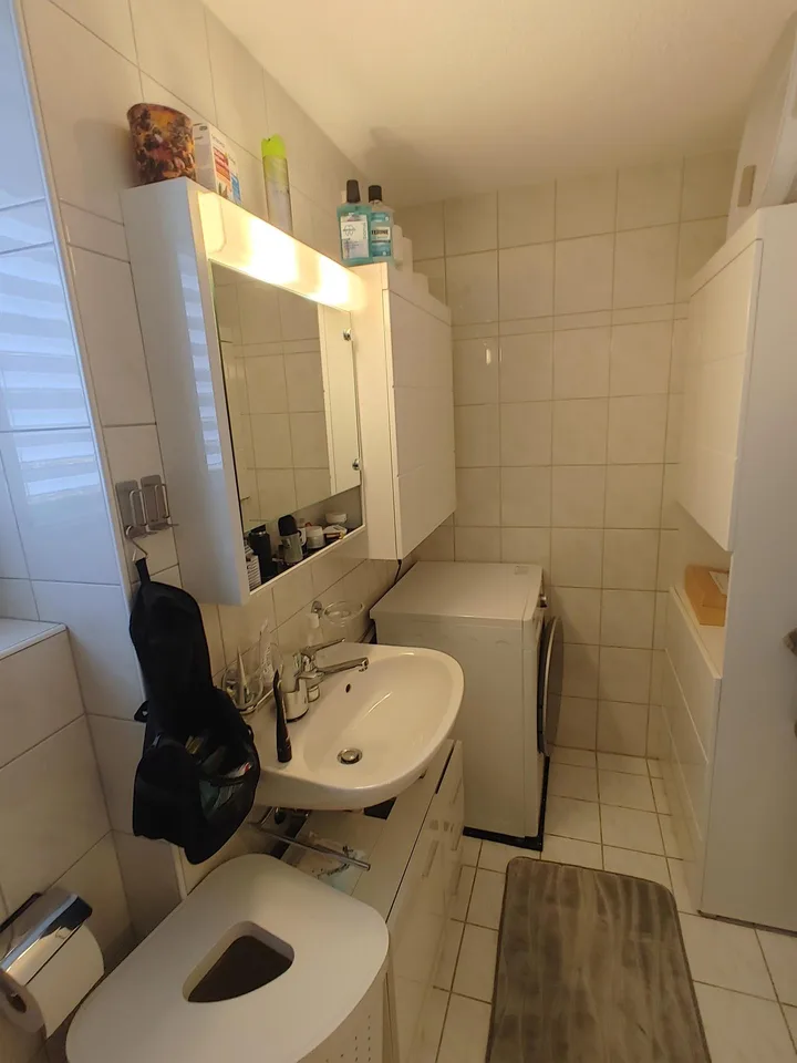 schöne und helle 4.5 Zimmer Wohnung – photo 11 of 11