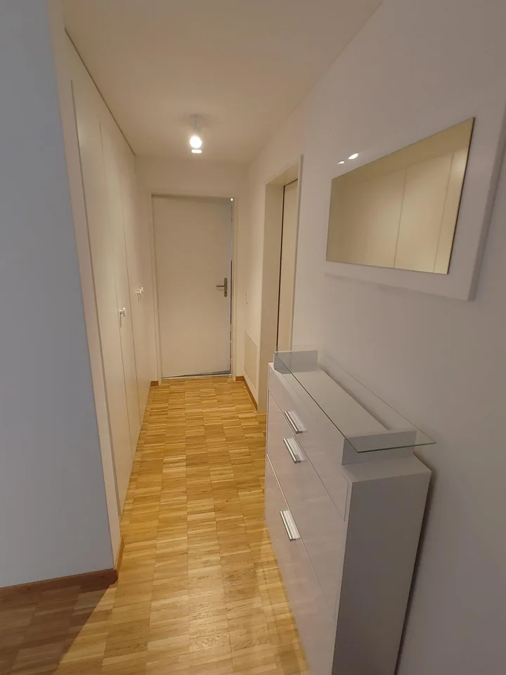 schöne und helle 4.5 Zimmer Wohnung – photo 7 of 11