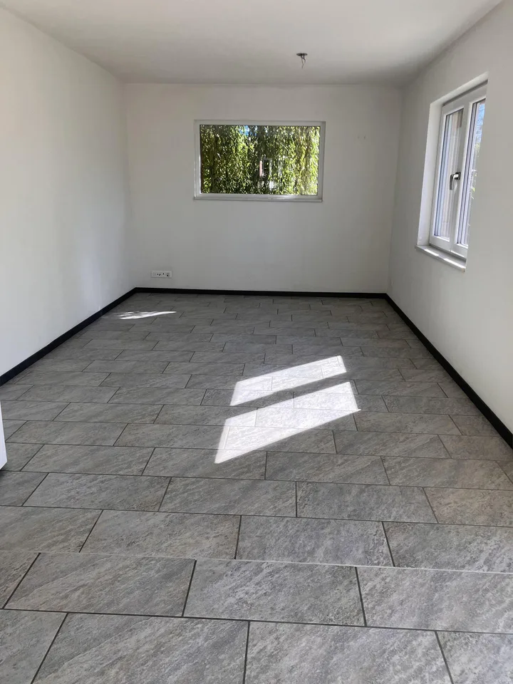 Schöne helle 2 1/2 Einlegerwohnung