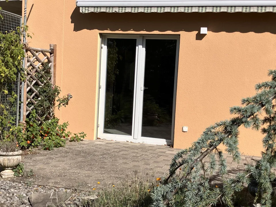 Schöne helle 2 1/2 Einlegerwohnung
