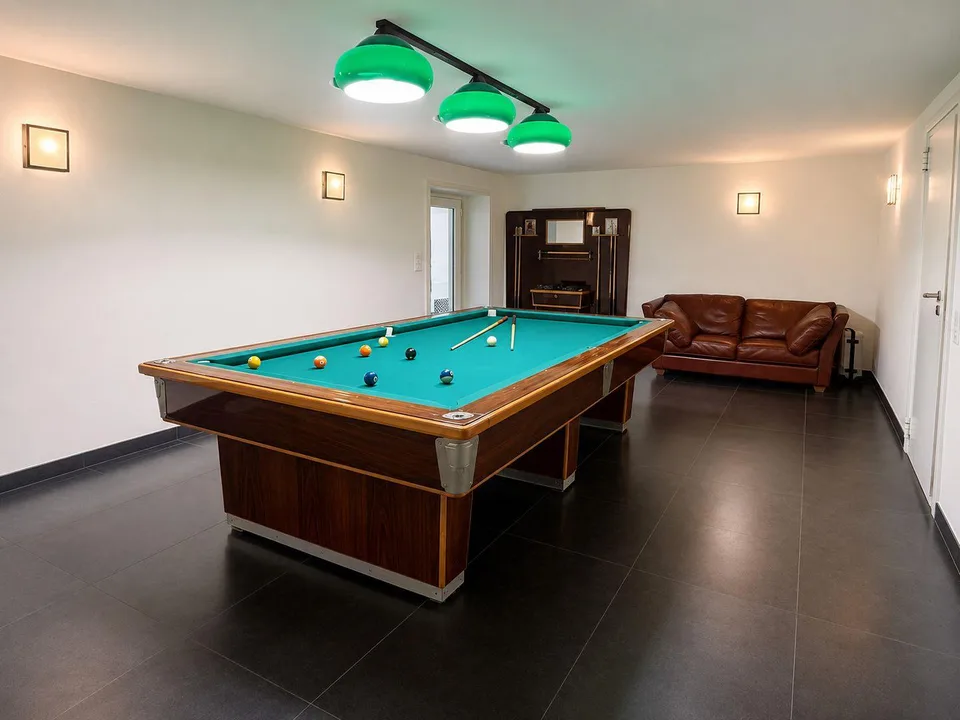 Exklusive Villa mit Pool und Waldblick – Foto 14 von 29