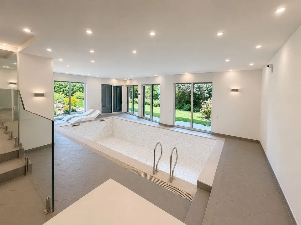 Exklusive Villa mit Pool und Waldblick – Foto 18 von 29