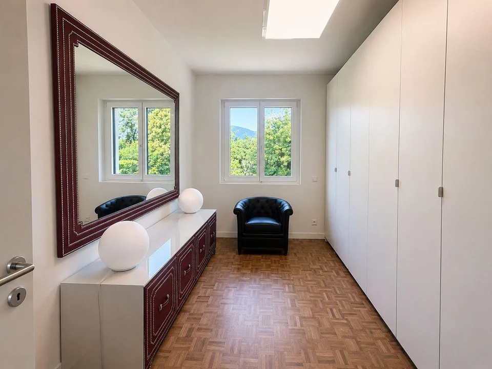 Exklusive Villa mit Pool und Waldblick – Foto 22 von 29