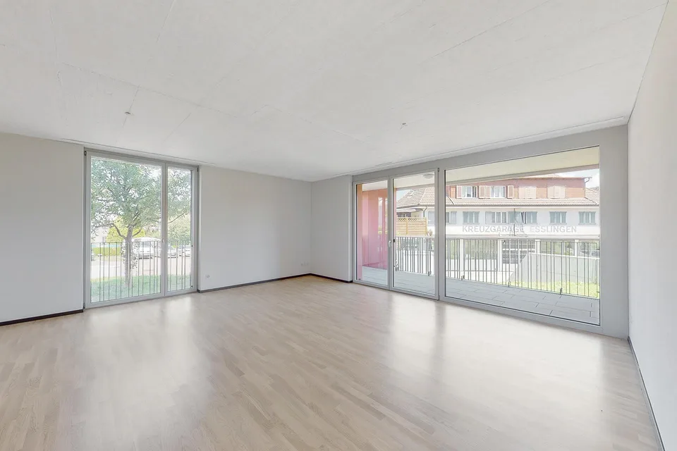 Top modern living in a central location!