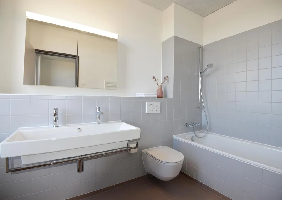 Top modern living in a central location!