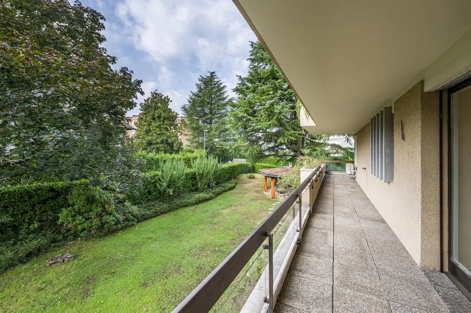 Appartamento rinnovato con grande terrazza – foto 14 di 16