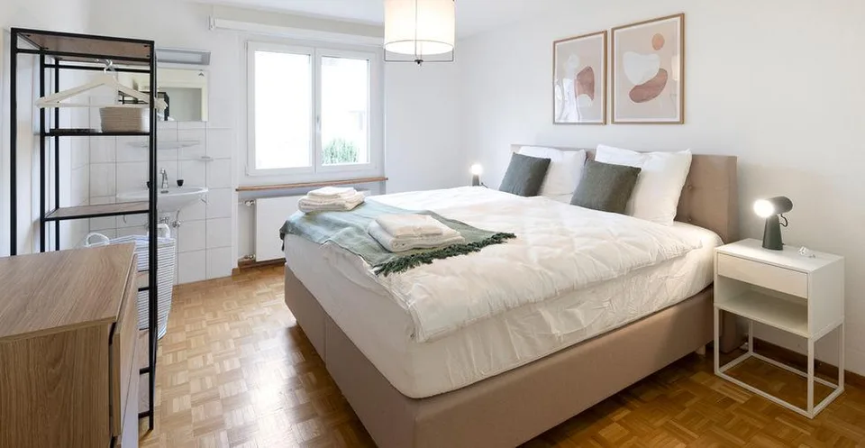 Grosszügige, charmante 5.5 Zimmer Wohnung mit Wohlfühl-Ambiente