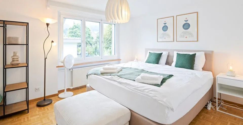 Grosszügige, charmante 5.5 Zimmer Wohnung mit Wohlfühl-Ambiente