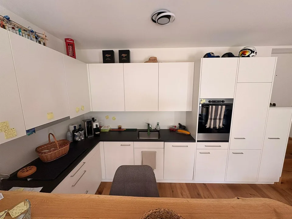 3.5 Zimmer Wohnung - Erstwohnung mit Garagenbox und grossem Sitzplatz