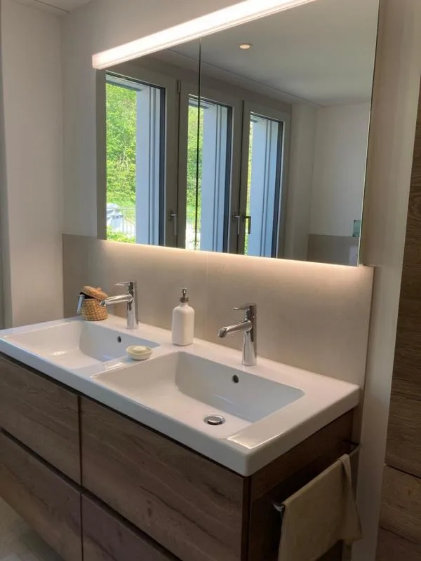 Maisonette-Wohnung mit traumhaftem Blick auf den Sempachersee