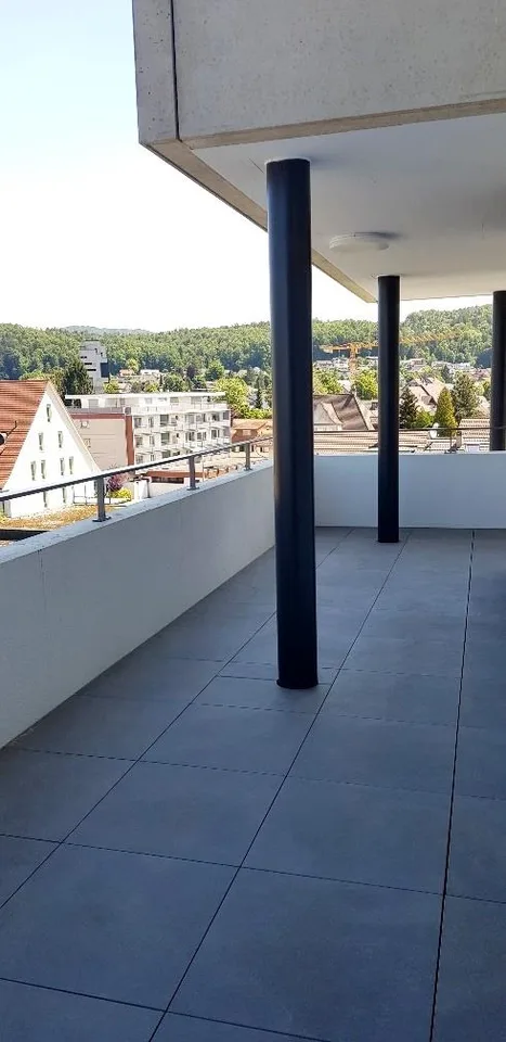 MODERNES WOHNEN IM TURM DIREKT AN DER LÜSSEL