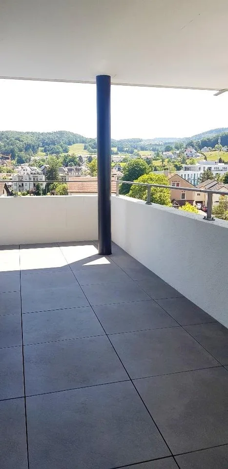 MODERNES WOHNEN IM TURM DIREKT AN DER LÜSSEL