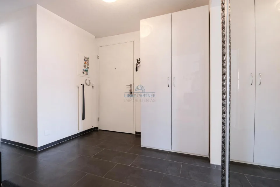 Modernes Wohnen in ruhiger Lage von Aesch – photo 4 of 11