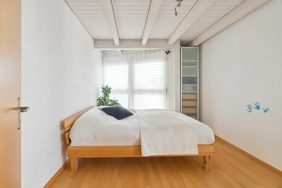 Indépendant, beaucoup de lumière, beaucoup d'espace - idéal pour les familles (À VENDRE) – photo 10 sur 26