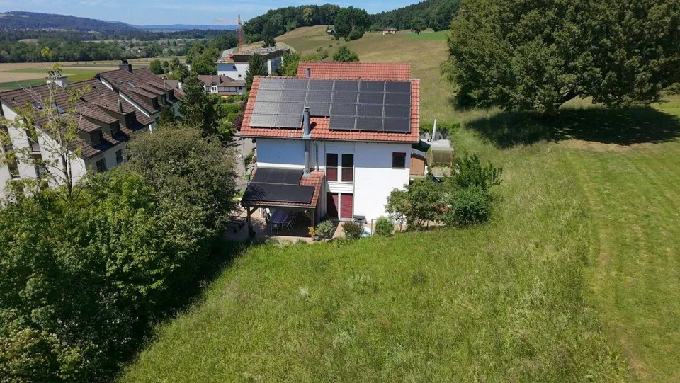 Indépendant, beaucoup de lumière, beaucoup d'espace - idéal pour les familles (À VENDRE) – photo 22 sur 26