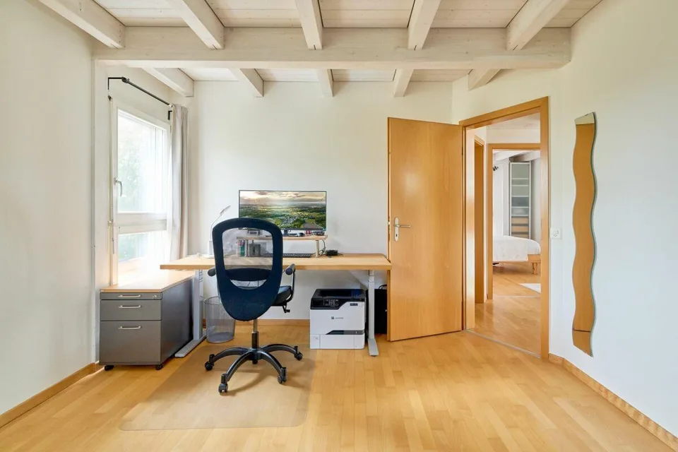 Indépendant, beaucoup de lumière, beaucoup d'espace - idéal pour les familles (À VENDRE) – photo 11 sur 26