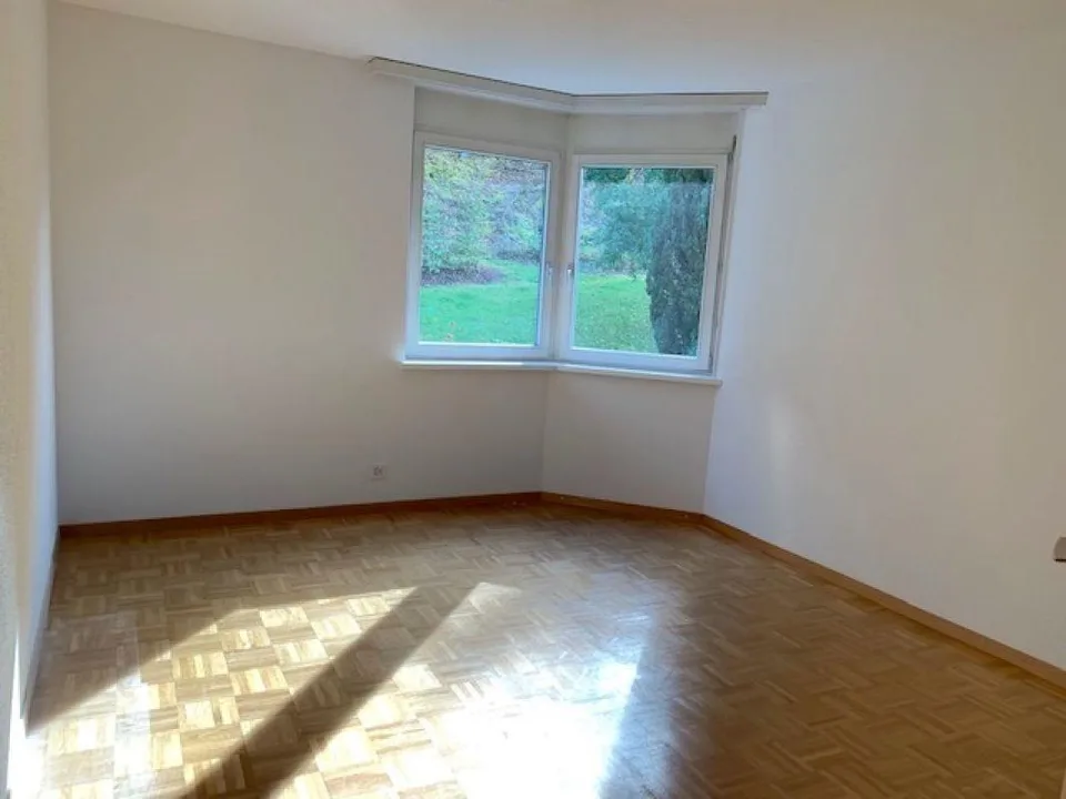 Quiet residential area with fixed additional costs