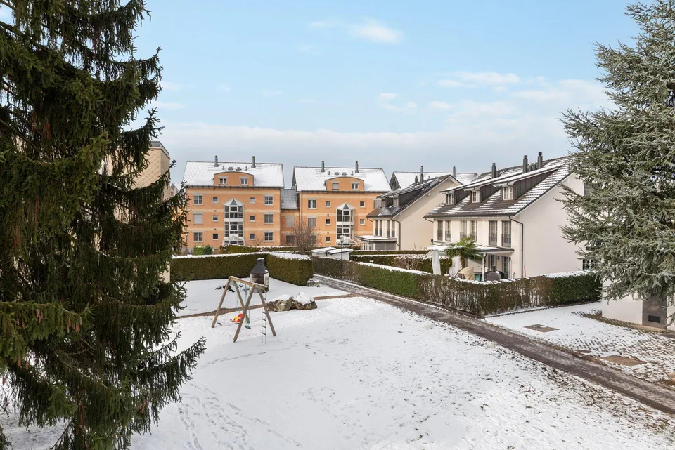 In grüner, kinderfreundlicher Umgebung
