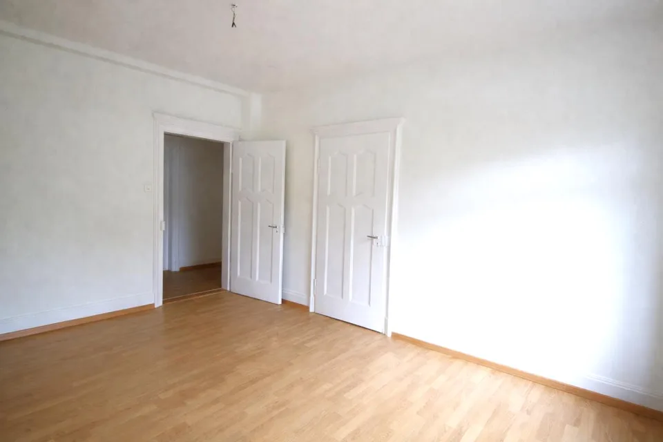 Charmante appartement de 4,5 pièces dans un emplacement central à Saint-Gall – photo 9 sur 11