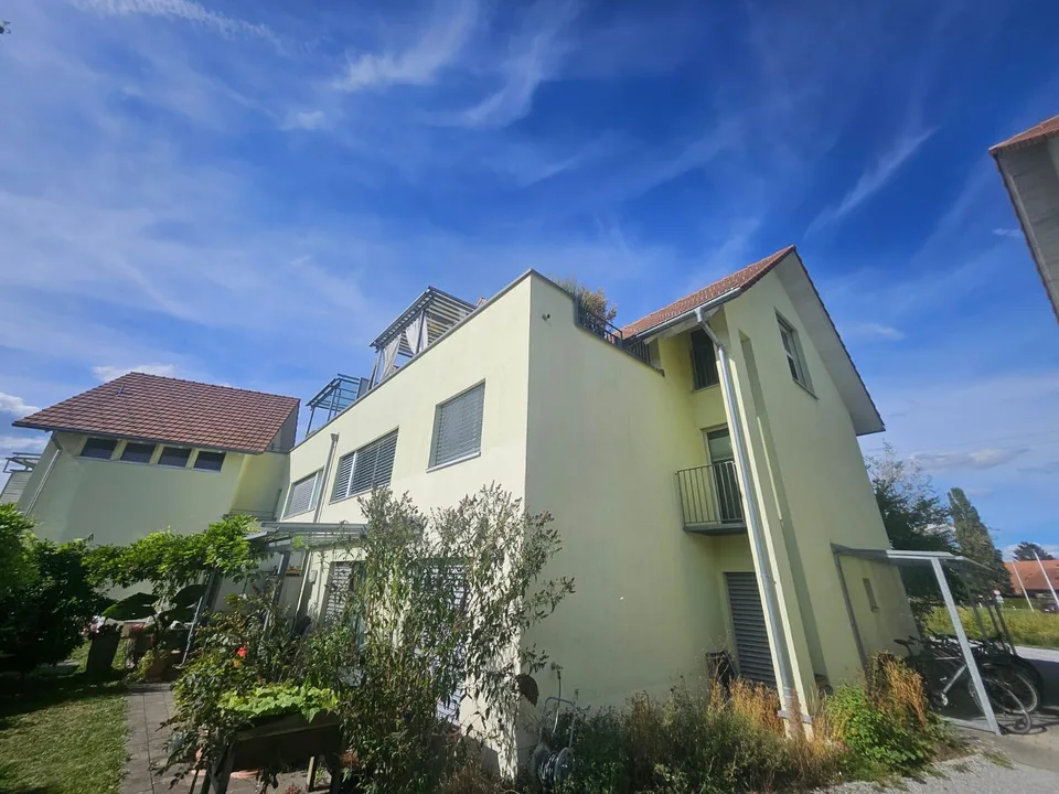 Deliziosa maisonetta di 4,5 locali a Kirchberg – foto 3 di 26