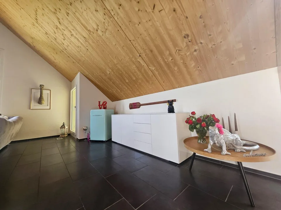 Deliziosa maisonetta di 4,5 locali a Kirchberg – foto 13 di 26