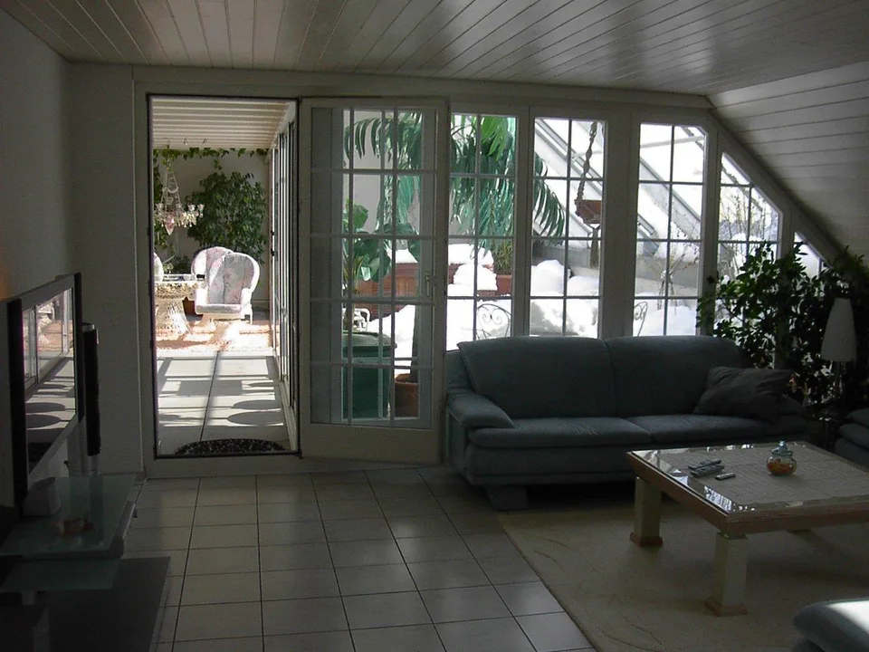 6-room attic maisonette apartment with winter garden and beautiful terrace – photo 2 of 12