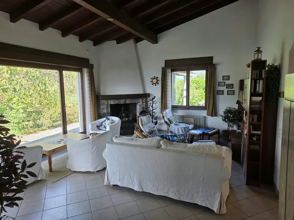 Villetta an aussergewöhnlicher Lage in San Nazzaro – Foto 6 von 8