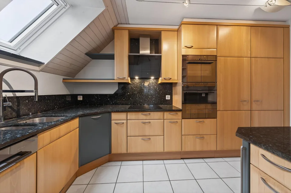 160 m² Wohnfläche, gemütlicher Kamin und Wärmepumpen-Heizung – Foto 4 von 23