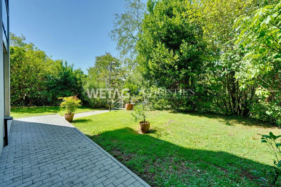 Villa élégante avec grand jardin & piscine extérieure à vendre à Lugano-Davesco Soragno ? Résidence secondaire possible – photo 12 sur 13