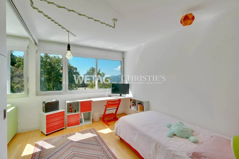 Villa élégante avec grand jardin & piscine extérieure à vendre à Lugano-Davesco Soragno ? Résidence secondaire possible – photo 8 sur 13