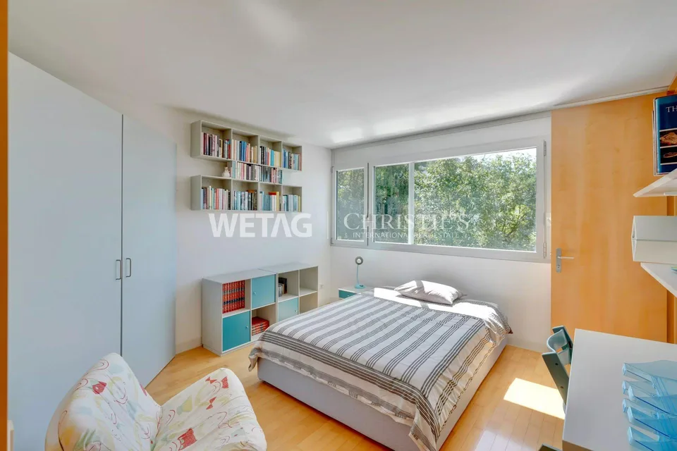 Villa élégante avec grand jardin & piscine extérieure à vendre à Lugano-Davesco Soragno ? Résidence secondaire possible – photo 10 sur 13
