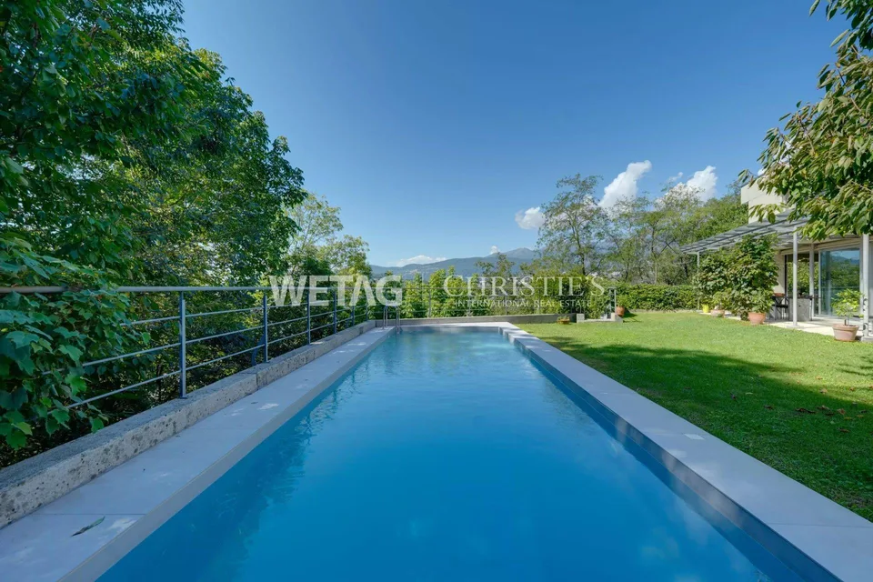 Villa élégante avec grand jardin & piscine extérieure à vendre à Lugano-Davesco Soragno ? Résidence secondaire possible – photo 6 sur 13