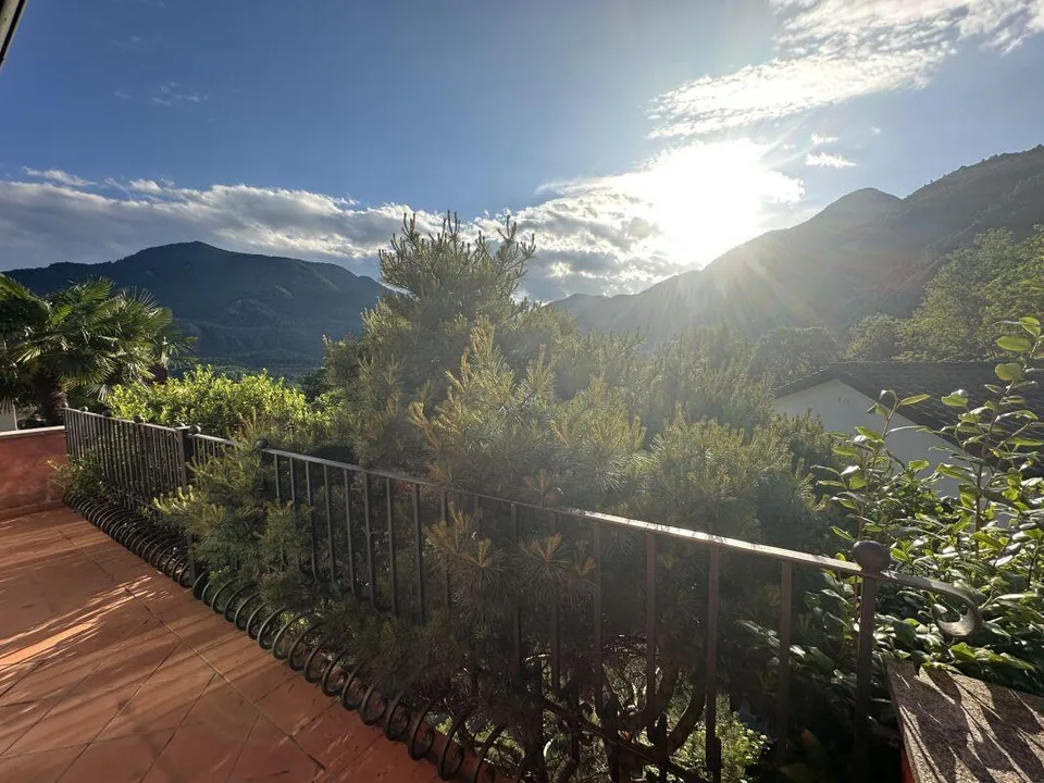 VILLA ESCLUSIVA TRA NATURA, LUSSO E PANORAMA MOZZAFIATO – foto 12 di 30