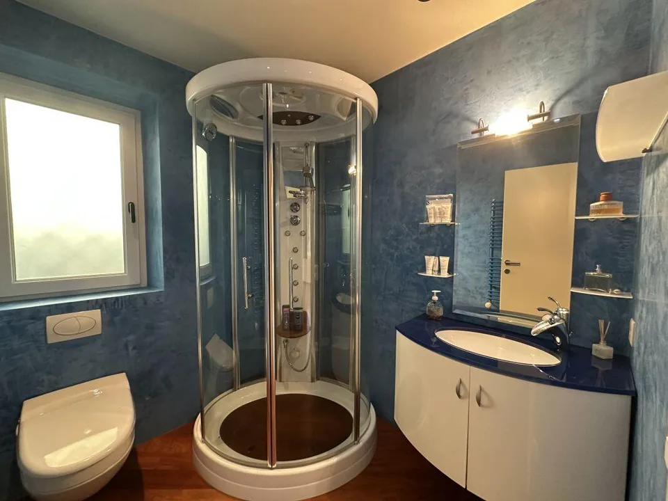 VILLA ESCLUSIVA TRA NATURA, LUSSO E PANORAMA MOZZAFIATO – foto 19 di 30