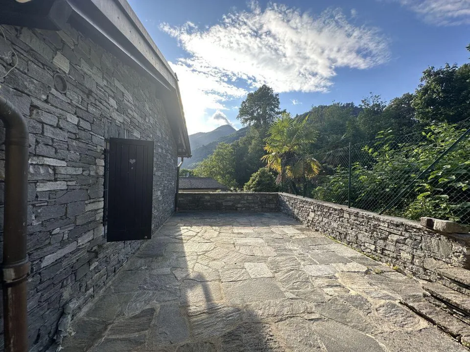 VILLA ESCLUSIVA TRA NATURA, LUSSO E PANORAMA MOZZAFIATO – foto 22 di 30