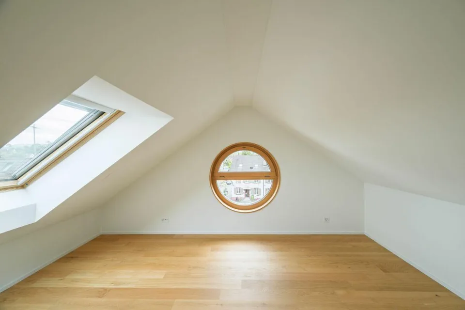 Appartamento esclusivo di 4,5 locali con galleria e due terrazze sul tetto – foto 11 di 14