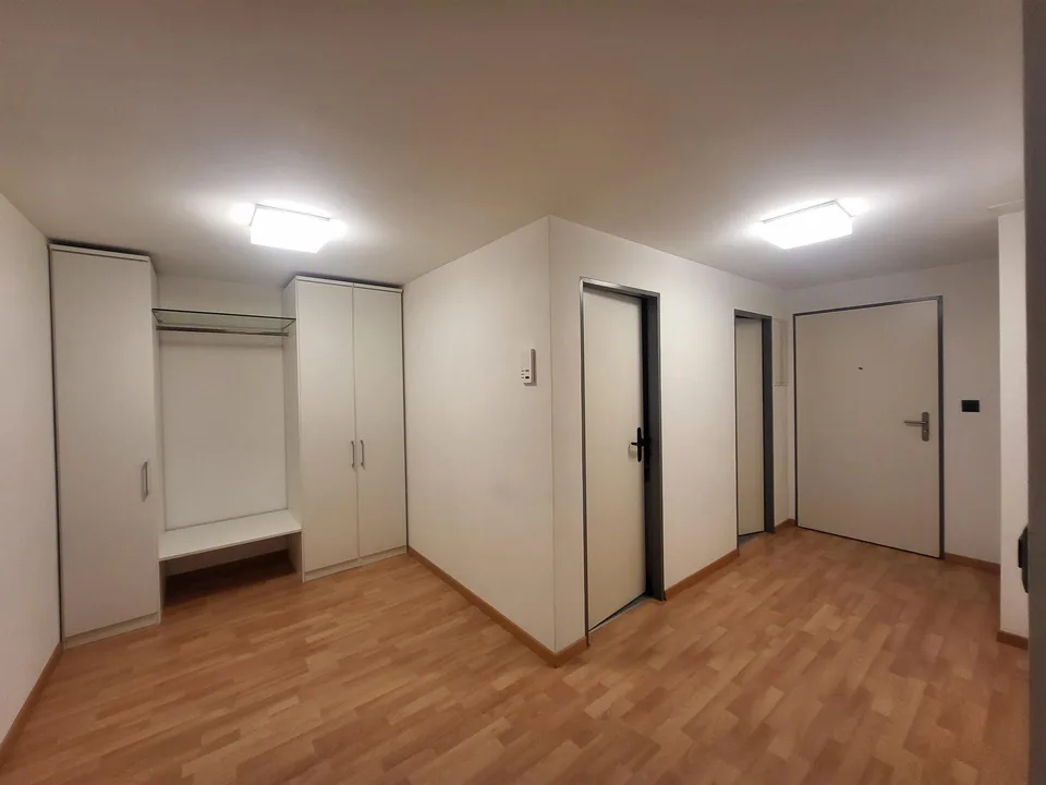 Grosszügige und helle Wohnung