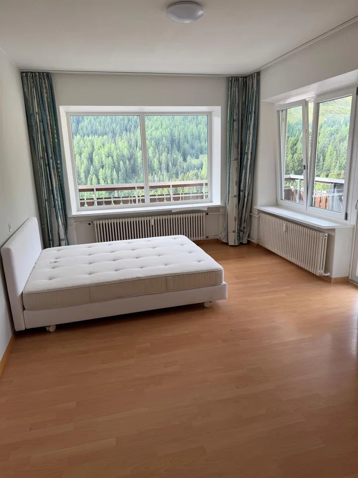 Heimelige 2.5-Zimmer-Wohnung in Arosa