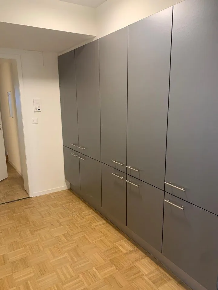 Geräumige 4.5 Zimmer Wohnung mit Blick auf den See – photo 8 sur 12