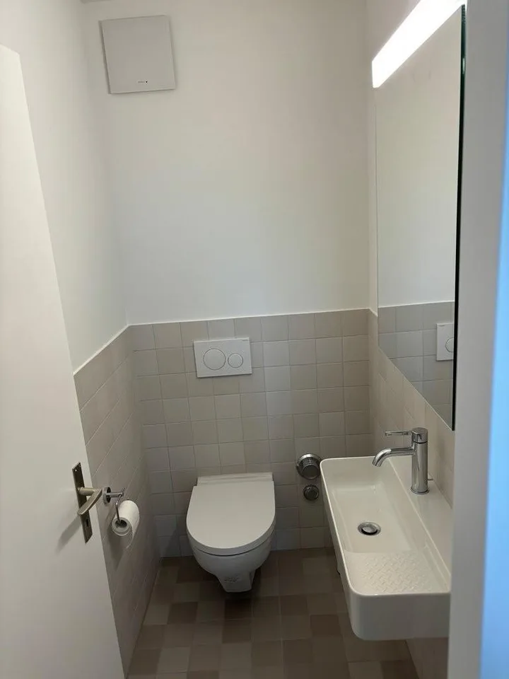 Neu sanierte Wohnung an vorteilhafter Lage