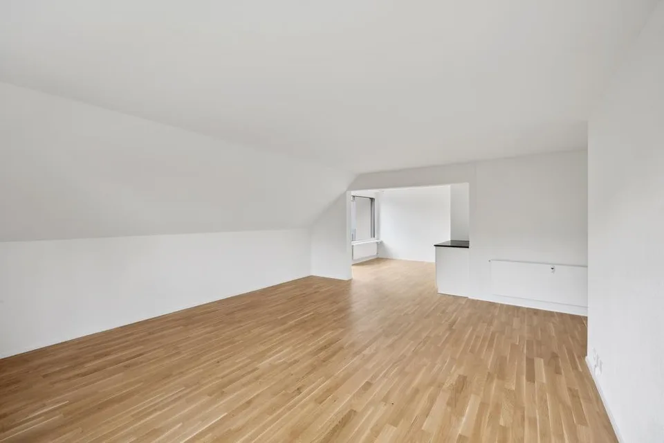 Sanierte Wohnung im Zentrum von Schliern – Foto 6 von 11