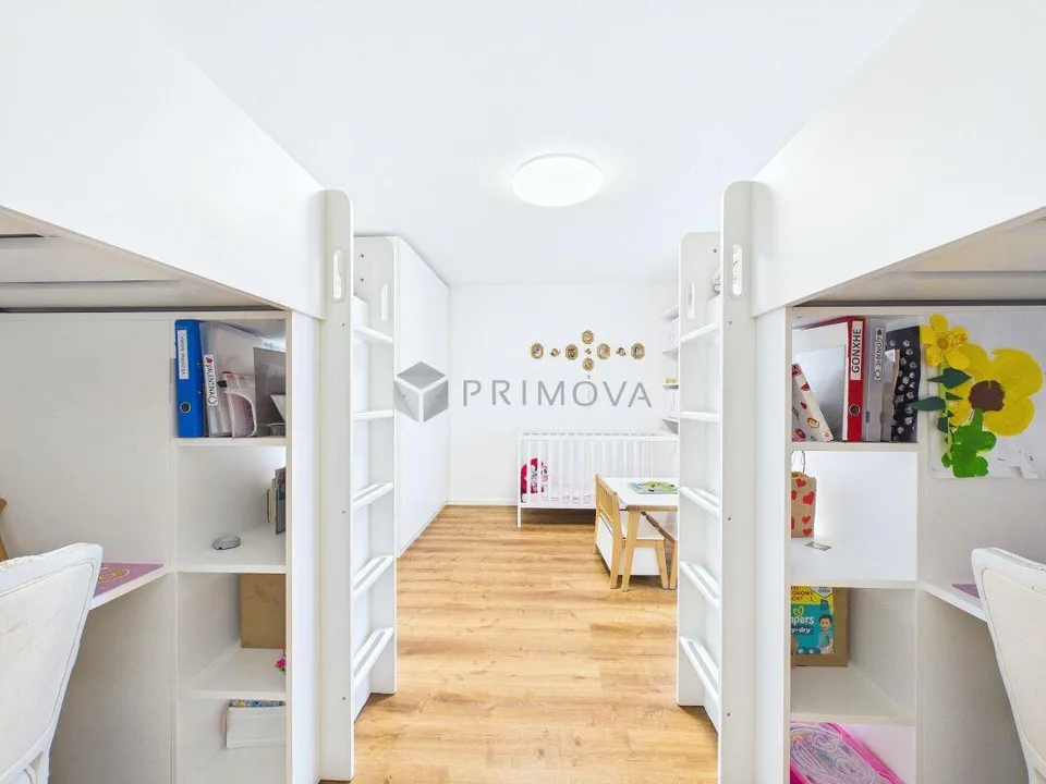 Freshly renovated family idyll with garden and play paradise in the attic – photo 7 of 15