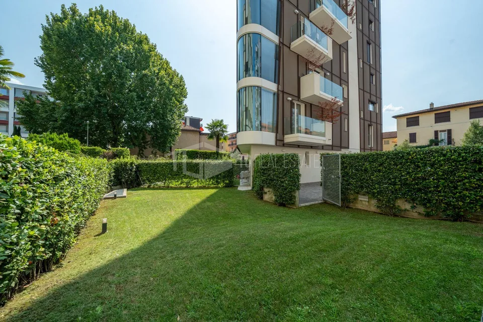 MODERN FURNISHED ONE-BEDROOM APARTMENT IN CENTRAL LUGANO – photo 19 of 19
