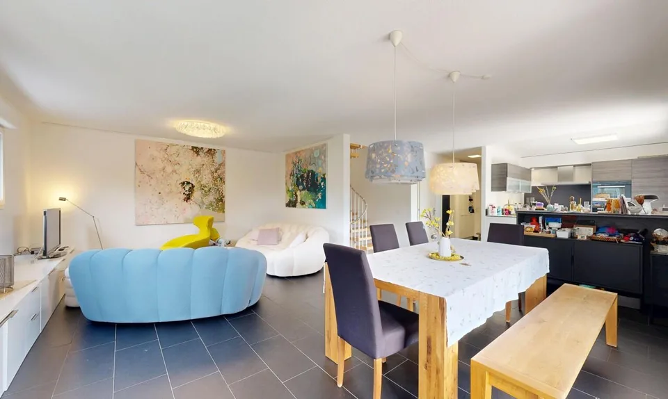 Bella casa familiare, perfettamente mantenuta – foto 4 di 11