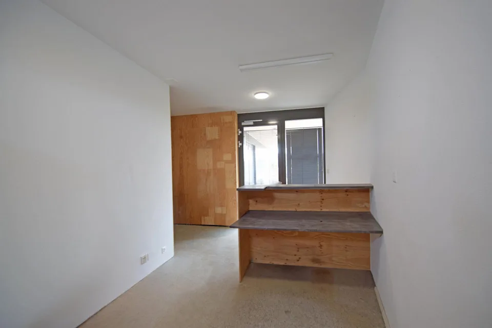 Officina, magazzino, atelier, ufficio, locale commerciale, avete la scelta – foto 4 di 5