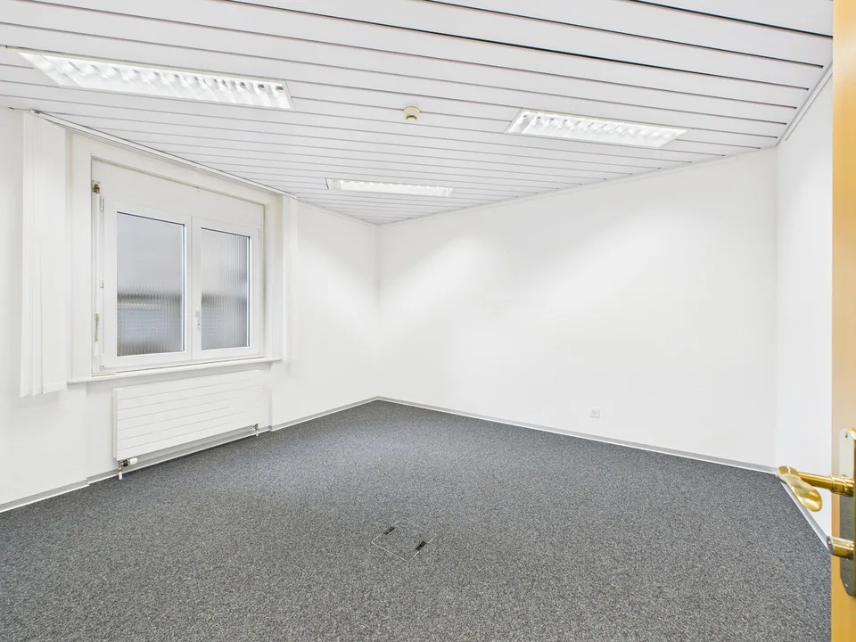 Moderne, klimatisierte Büroräume in zentraler Lage in Brig