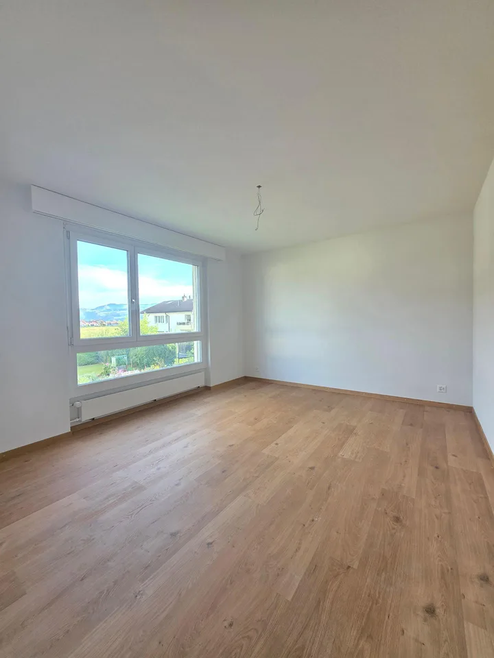 Teilsanierte 4.5-Zimmer-Wohnung mit viel Wohnqualität