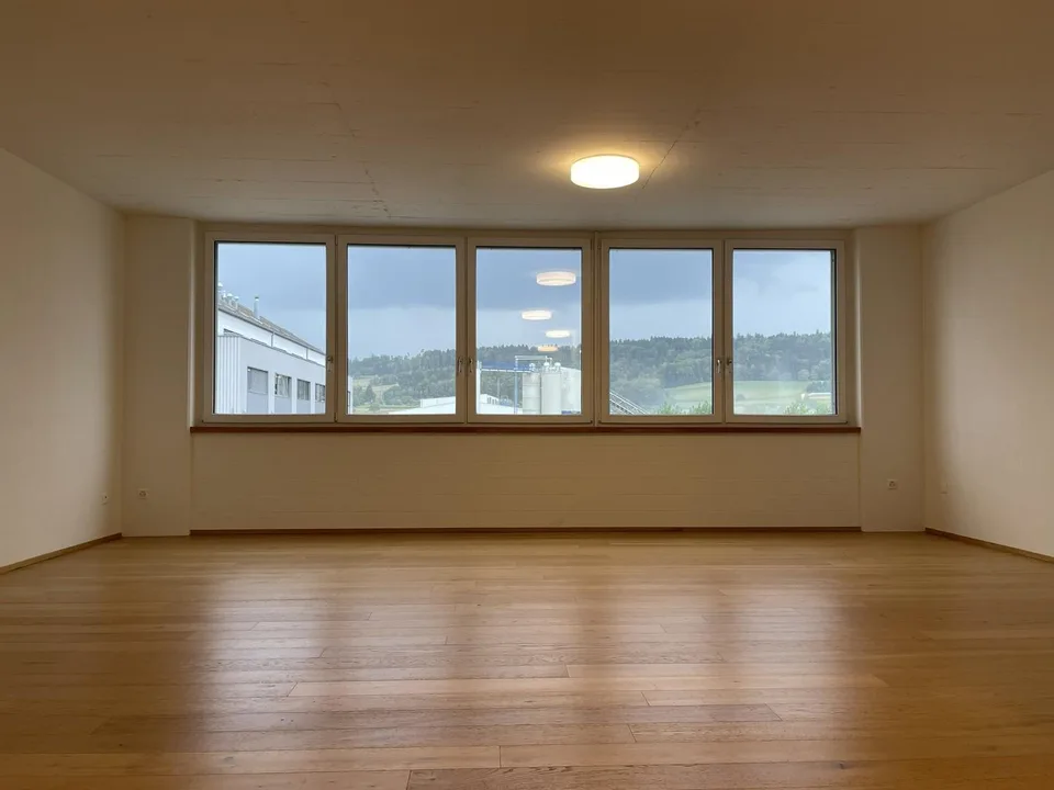 Espace commercial à Regensdorf, central et facilement accessible