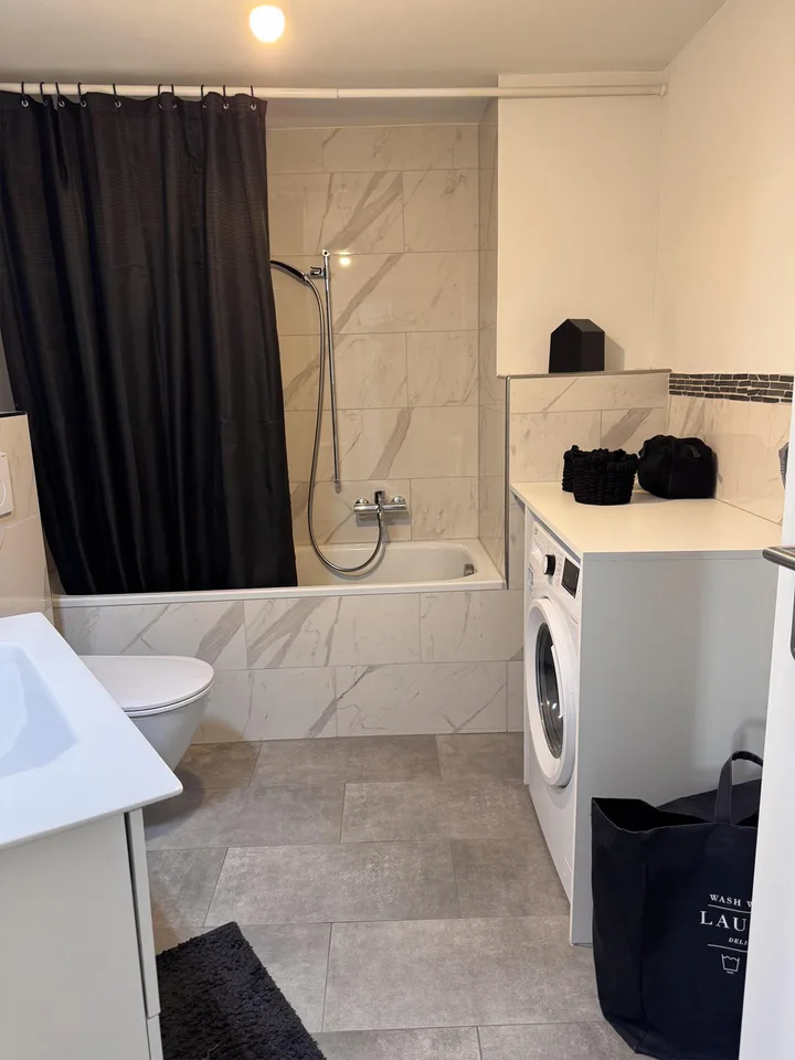 Grosszügige 4½-Zimmer-Wohnung mit besonderem Charme – ca. 125 m² im He