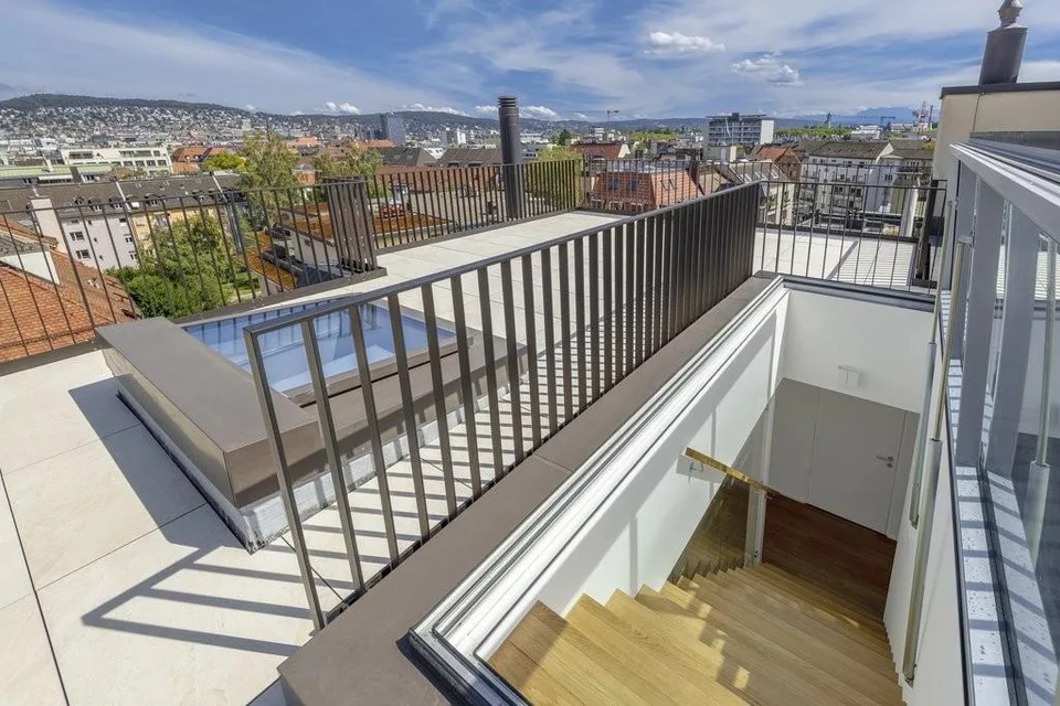 Loftwohnung mit grosser Dachterrasse an zentraler Lage
